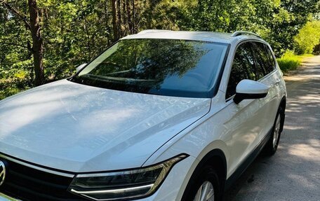 Volkswagen Tiguan II, 2020 год, 2 650 000 рублей, 8 фотография