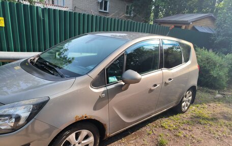 Opel Meriva, 2011 год, 550 000 рублей, 2 фотография