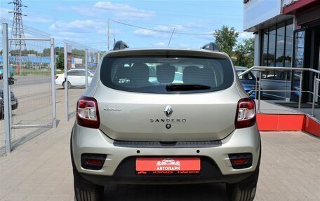 Renault Sandero II рестайлинг, 2016 год, 959 000 рублей, 4 фотография