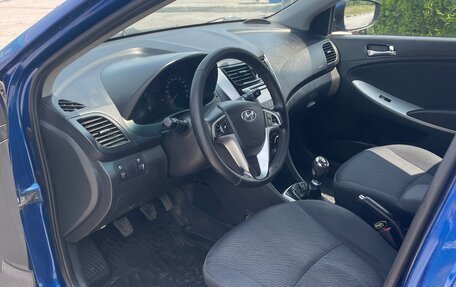 Hyundai Solaris II рестайлинг, 2011 год, 715 000 рублей, 8 фотография