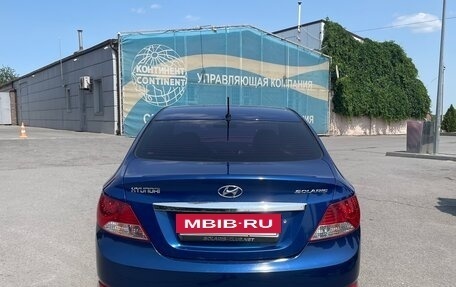 Hyundai Solaris II рестайлинг, 2011 год, 715 000 рублей, 6 фотография