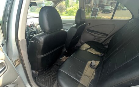 Nissan Almera, 2001 год, 275 000 рублей, 11 фотография