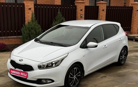KIA cee'd III, 2013 год, 1 340 000 рублей, 3 фотография
