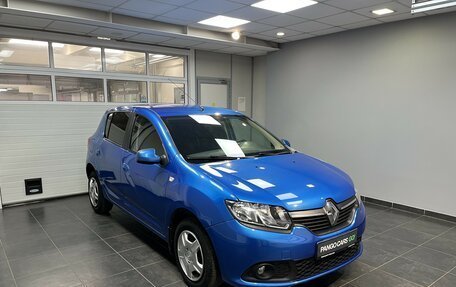Renault Sandero II рестайлинг, 2016 год, 935 000 рублей, 3 фотография