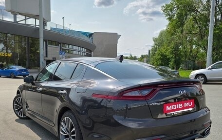 KIA Stinger I, 2018 год, 2 555 000 рублей, 6 фотография