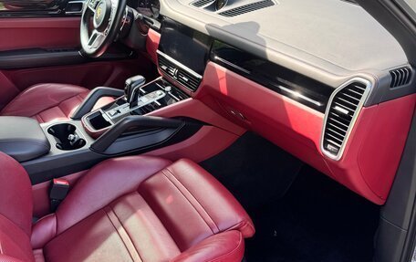 Porsche Cayenne III, 2018 год, 6 390 000 рублей, 13 фотография