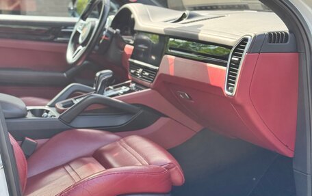 Porsche Cayenne III, 2018 год, 6 390 000 рублей, 17 фотография