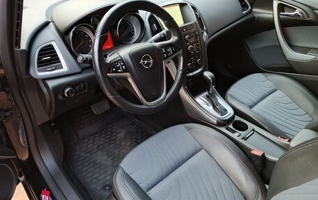 Opel Astra J, 2013 год, 1 050 000 рублей, 9 фотография