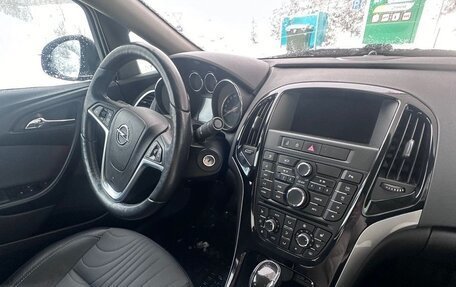 Opel Astra J, 2014 год, 620 000 рублей, 1 фотография