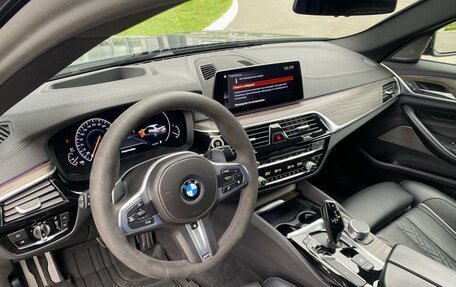 BMW 5 серия, 2019 год, 4 650 000 рублей, 8 фотография