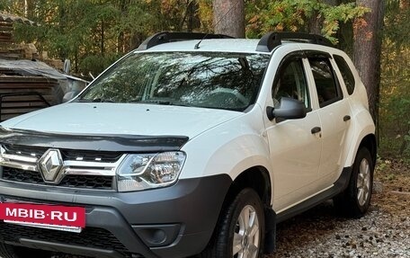 Renault Duster I рестайлинг, 2016 год, 1 100 000 рублей, 2 фотография