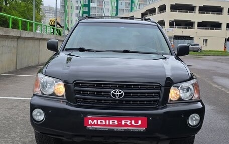 Toyota Highlander III, 2003 год, 950 000 рублей, 2 фотография