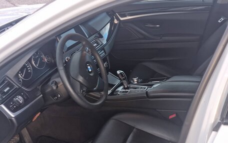 BMW 5 серия, 2013 год, 1 950 000 рублей, 5 фотография
