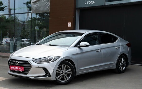 Hyundai Elantra VI рестайлинг, 2016 год, 1 035 000 рублей, 1 фотография