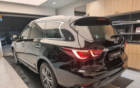 Infiniti QX60 I рестайлинг, 2018 год, 2 594 000 рублей, 2 фотография
