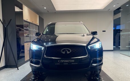 Infiniti QX60 I рестайлинг, 2018 год, 2 594 000 рублей, 3 фотография