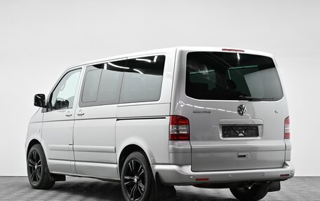 Volkswagen Multivan T5, 2008 год, 1 795 000 рублей, 3 фотография