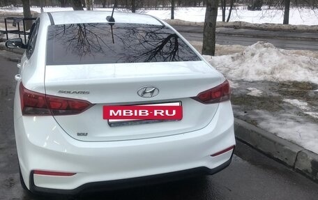 Hyundai Solaris II рестайлинг, 2018 год, 1 000 000 рублей, 6 фотография