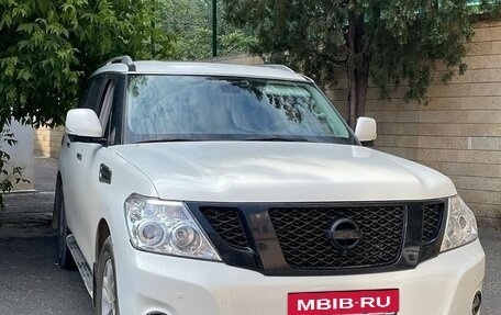 Nissan Patrol, 2011 год, 1 950 000 рублей, 2 фотография
