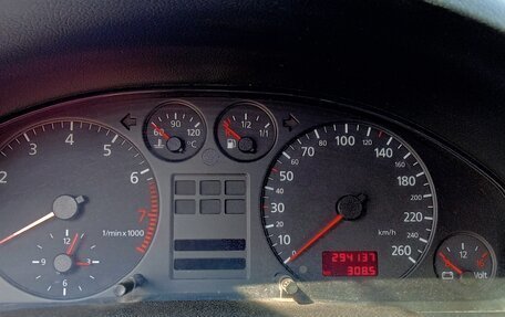 Audi A6, 1999 год, 350 000 рублей, 10 фотография
