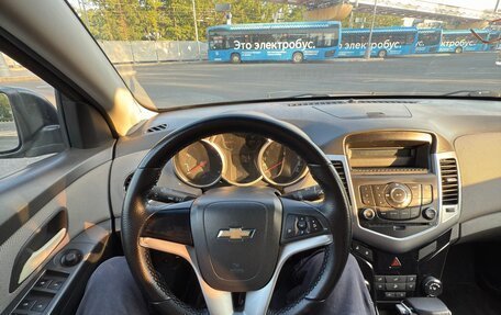 Chevrolet Cruze II, 2009 год, 590 000 рублей, 16 фотография