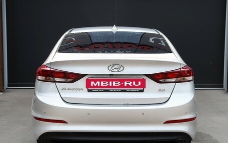 Hyundai Elantra VI рестайлинг, 2016 год, 1 035 000 рублей, 6 фотография
