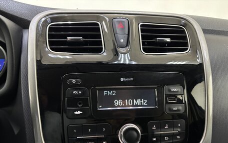 Renault Logan II, 2018 год, 796 000 рублей, 17 фотография