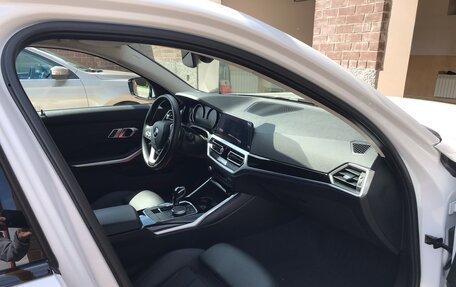BMW 3 серия, 2020 год, 4 300 000 рублей, 11 фотография