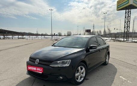Volkswagen Jetta VI, 2013 год, 850 000 рублей, 8 фотография