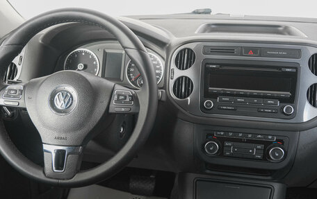 Volkswagen Tiguan I, 2015 год, 1 799 000 рублей, 13 фотография