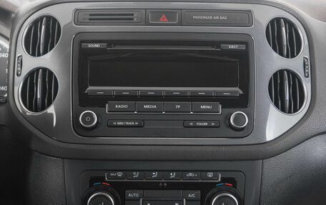 Volkswagen Tiguan I, 2015 год, 1 799 000 рублей, 19 фотография