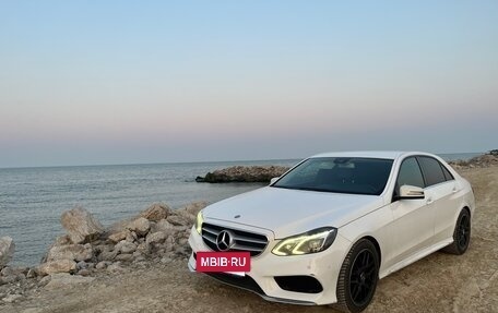 Mercedes-Benz E-Класс, 2013 год, 1 850 000 рублей, 4 фотография