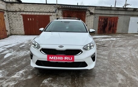 KIA cee'd III, 2020 год, 1 999 000 рублей, 2 фотография
