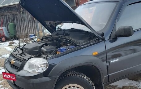 Chevrolet Niva I рестайлинг, 2009 год, 500 000 рублей, 9 фотография