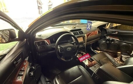 Toyota Camry, 2012 год, 1 700 000 рублей, 13 фотография