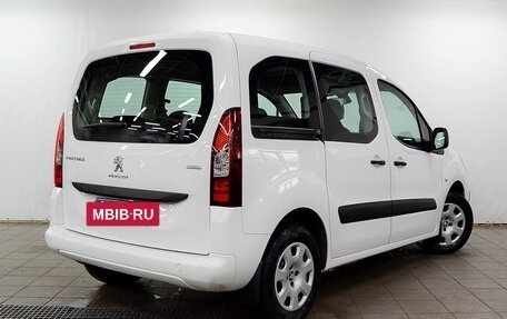 Peugeot Partner II рестайлинг 2, 2022 год, 1 910 000 рублей, 3 фотография