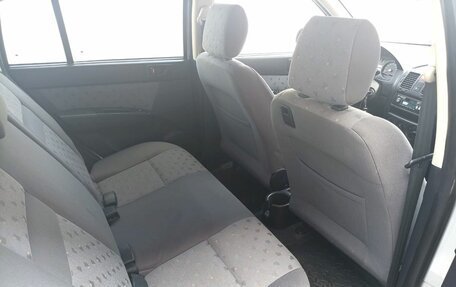 Hyundai Getz I рестайлинг, 2004 год, 500 000 рублей, 14 фотография