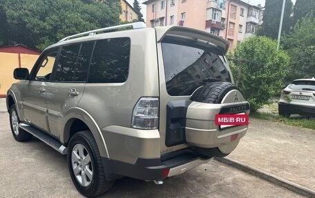 Mitsubishi Pajero IV, 2007 год, 1 750 000 рублей, 3 фотография
