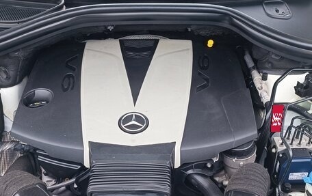 Mercedes-Benz GL-Класс, 2013 год, 2 800 000 рублей, 17 фотография