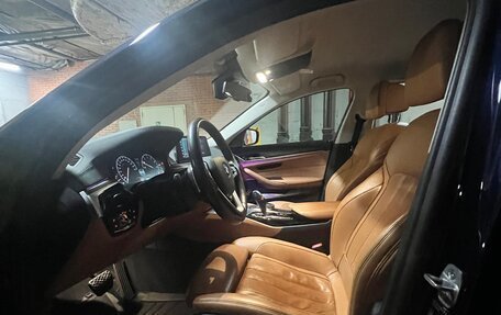 BMW 5 серия, 2018 год, 4 200 000 рублей, 22 фотография