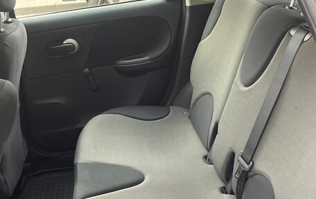 Nissan Note II рестайлинг, 2011 год, 630 000 рублей, 16 фотография