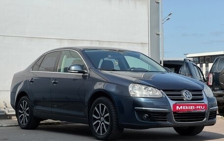 Volkswagen Jetta VI, 2007 год, 699 000 рублей, 5 фотография