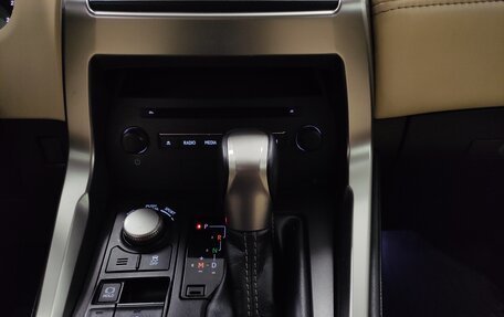 Lexus NX I, 2014 год, 2 800 000 рублей, 12 фотография
