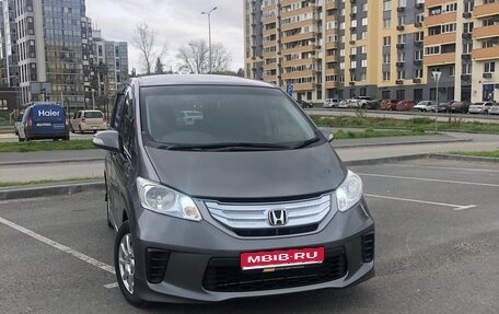 Honda Freed I, 2012 год, 1 100 000 рублей, 1 фотография