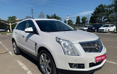 Cadillac SRX II рестайлинг, 2010 год, 1 290 000 рублей, 1 фотография