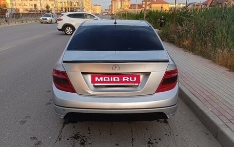 Mercedes-Benz C-Класс, 2007 год, 900 000 рублей, 2 фотография