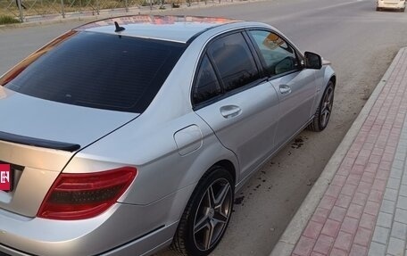 Mercedes-Benz C-Класс, 2007 год, 900 000 рублей, 3 фотография