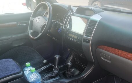 Toyota Land Cruiser Prado 120 рестайлинг, 2005 год, 1 670 000 рублей, 11 фотография