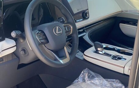 Lexus LM, 2025 год, 18 000 000 рублей, 5 фотография