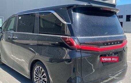 Lexus LM, 2025 год, 18 000 000 рублей, 2 фотография